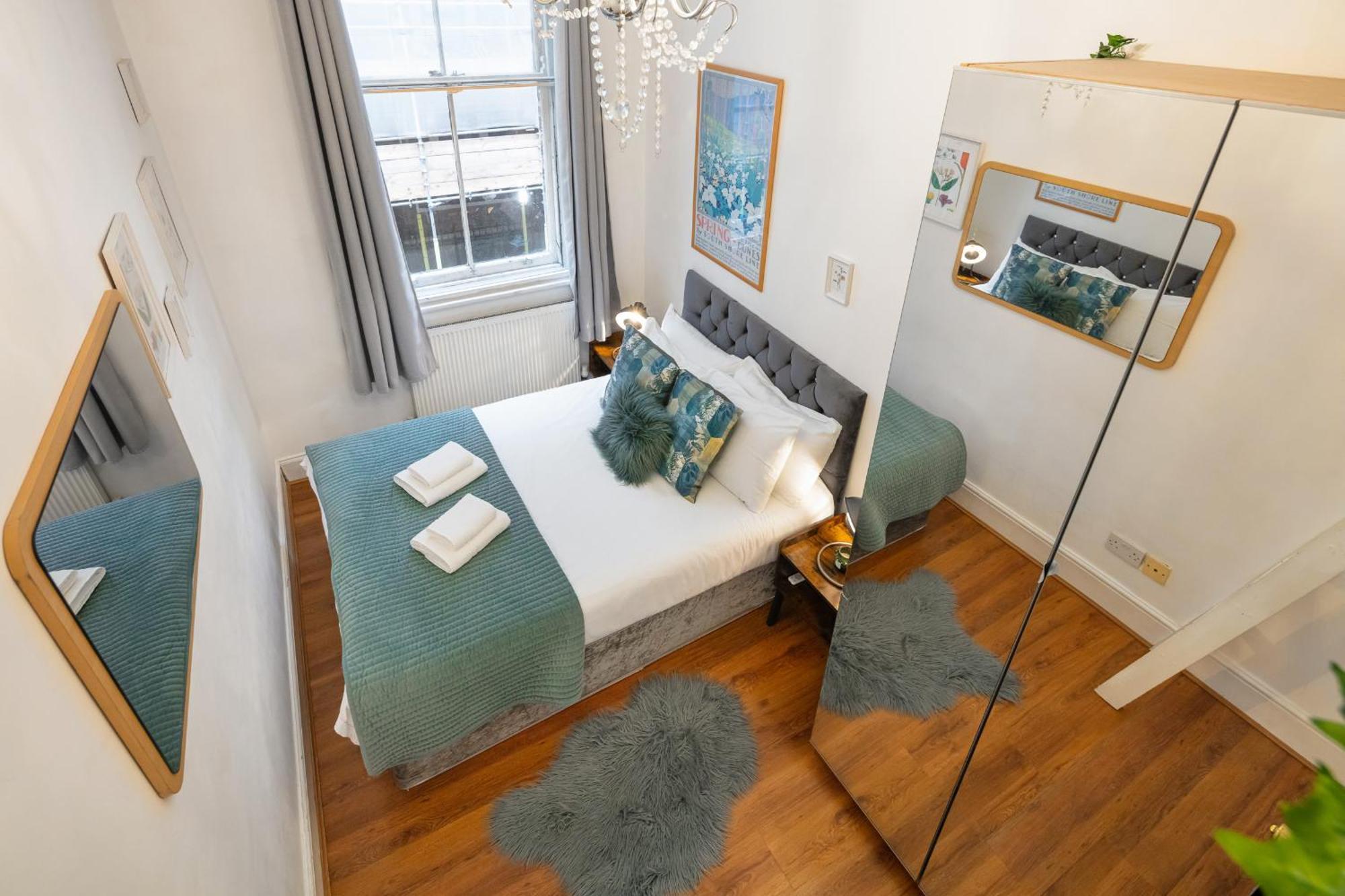 Deluxe Airconditioned Two Bed Apt In Covent Garden